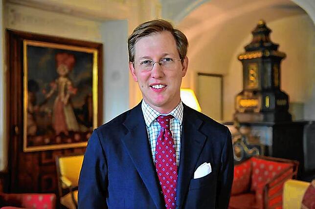 Bernhard Prinz von Baden in seinem Büro im Schloss Salem. Bild: dpa