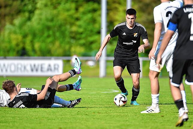 Bild 13: SV 08 Laufenburg unterliegt mit 0:2 gegen den FC Wolfenweiler-Schallstadt – und wir haben Bilder!