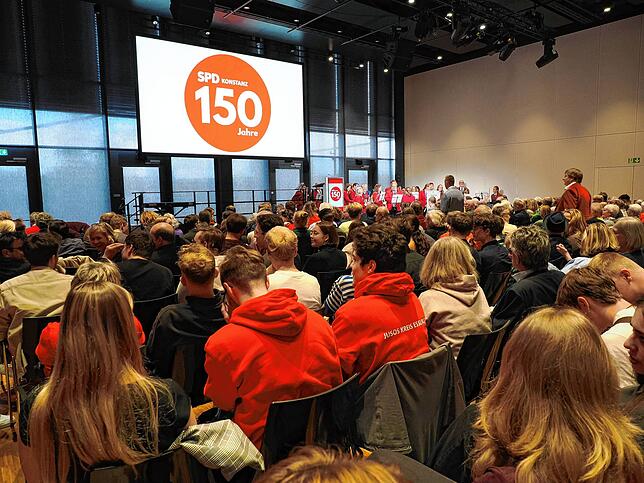Auch die jüngsten Genossen, die Jusos, sind beim Fest der SPD gut vertreten.