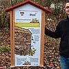 Bernhard Koch vom BUND beim geplanten Bienenhotel am Murger Weg.