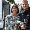 Ursina Fitzon hat mit Mykhailo Volianiuk 50 Erstehilfe-Beutel für die ukrainische Armee zusammengestellt. Die Freude bei den Soldaten, ...