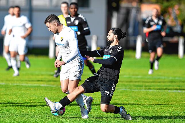 Bild 25: SV 08 Laufenburg verliert bei Spitzenreiter VfR Hausen mit 0:2 &ndash; und wir haben Bilder!
