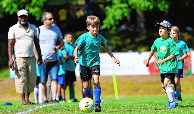 Bild 8: Kleine Kicker ganz groß! Unsere große Bildergalerie vom Grundschulturnier in Radolfzell – Teil 1!