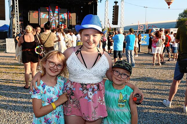 Bild 14: Die Stimmung am Bodensee ist bestens! So feiert Konstanz beim Seenachtfest 2025