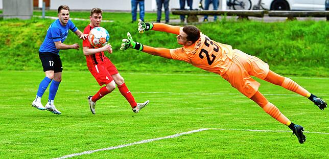Bild 43: SG Mettingen/Krenkingen setzt sich mit 2:1 gegen den TuS Binzen durch &ndash; und wir haben Bilder!