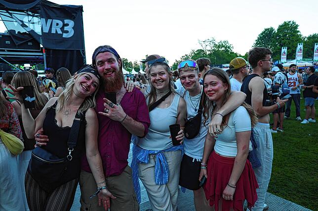 Bild 10: Erst Blümchen, dann K.I.Z.: Das feiern die Fans beim Campus-Festival