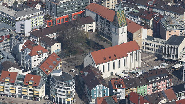 Der Häfler Stadtkern mit dem zentralen Adenauerplatz aus der Vogelperspektive