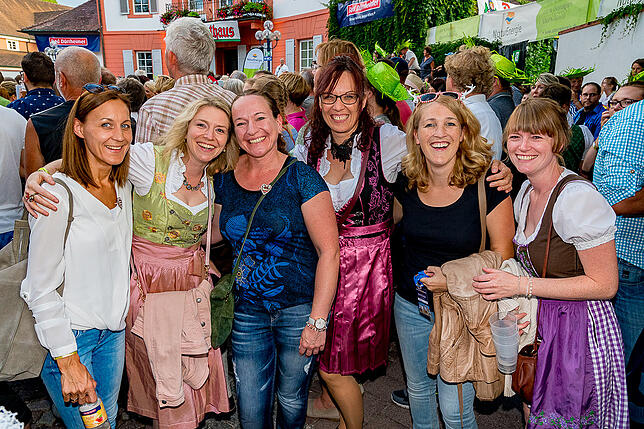 Bild 18: Alle Bilder vom Auftakt der 15. Sommersinnfonie: Volksmusiker von Voxxclub begeistern ihre Fans