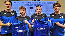 Verstärkung: Die Trainer des TuS Efringen-Kirchen, Bernd Krebs (links) und Daniel Slabi (rechts), freuen sich über die beiden Rückkehrer ...