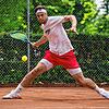 Erfahrung sammeln: Leon Back steht mit dem TC Rot-Weiß Tiengen beim Badenliga-Spitzenreiter MTG Blau-Weiß Mannheim vor einer nahezu ...