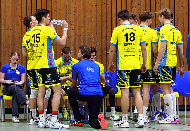 Bild 13: Jahresabschluss bei den Volleyballern des TSV Mimmenhausen. Wir haben die besten Bilder!