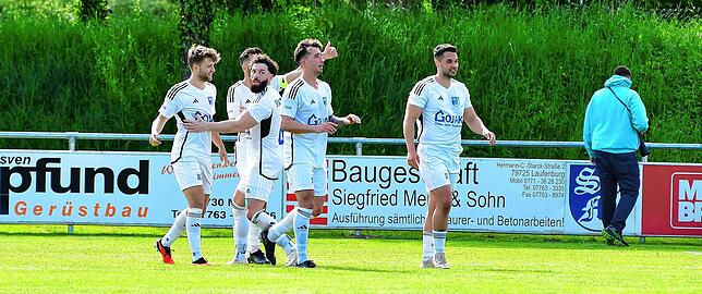 Bild 33: SV Blau-Weiß Murg besiegt SG FC Wehr/Brennet mit 2:0 – und wir haben Bilder!