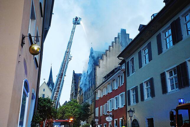 Bild 24: Am Morgen danach: So sieht es nach dem Großbrand in der Zollernstraße aus