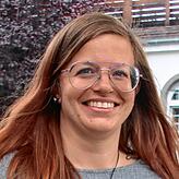 Möchte das Lachen nicht verlieren und für ihre beiden Kinder stark bleiben: Tina Fien aus Grüningen.
