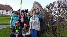 Auf ein neues Vereinsjahr freut sich das neue Vorstands-Team der Soziale Börse/ Nachbarschaftshilfe Hotzenwald mit vorne Monika ...
