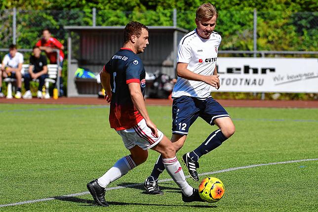 Bild 13: FC Schönau besiegt den FC Schlüchttal mit 4:1 &ndash; und wir haben die Bilder!