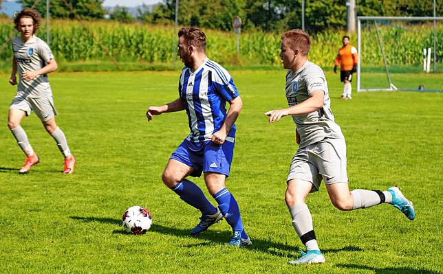 Bild 24: FV Degerfelden spielt 3:3 gegen den SV Schopfheim &ndash; und wir haben Bilder