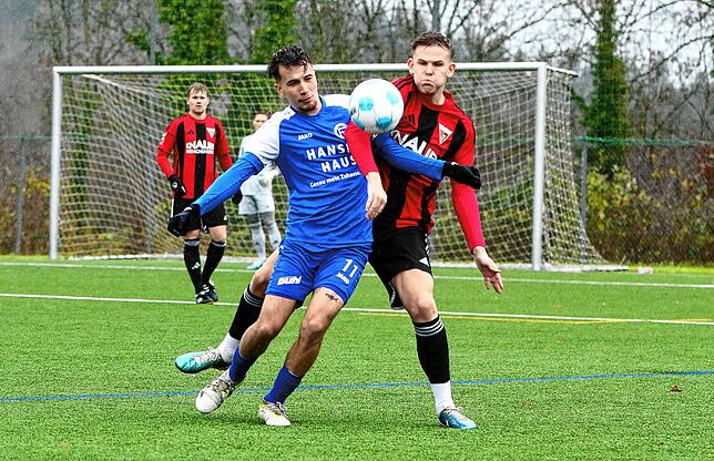 Bild 27: Letzte Aktion bringt FC Überlingen einen Punkt gegen FC Radolfzell. Wir haben die besten Bilder!