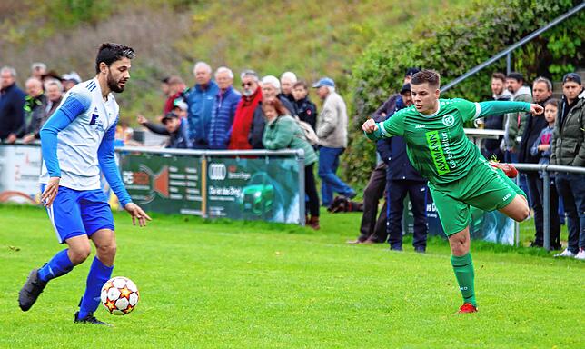 Bild 16: Die besten Bilder vom Bezirksliga-Derby im Mindlestal