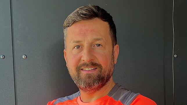 Trainer Önen Vural und der ESV Südstern Singen unterliegen in Auggen mit 1:2.