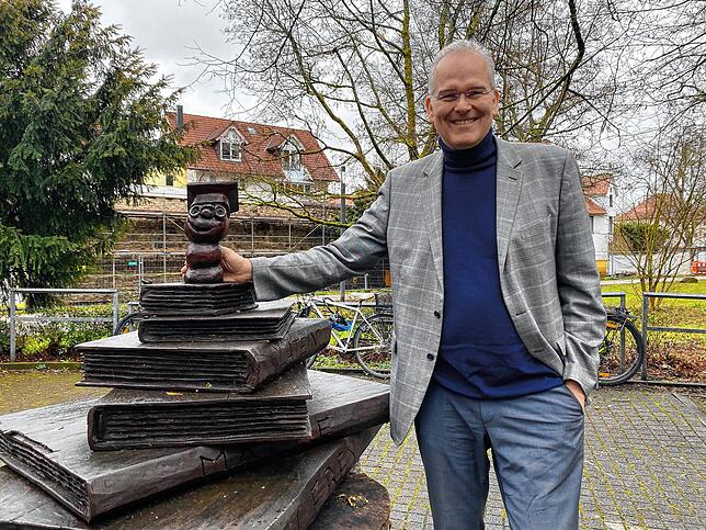 Jochen von der Hardt, hier auf einem Bild von 2024, ist Schulleiter am Villinger Gymnasium am Romäusring. „Das Gymnasium ab der fünften ...