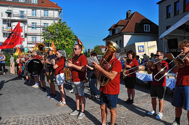 Bild 25: Markdorfer Stadtfest bei Sonnenschein und guter Stimmung