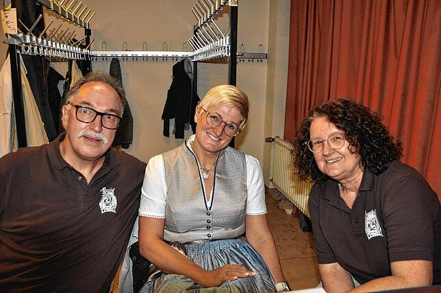 Bild 19: Oktoberfest der Narrenzunft Hugeloh in Leimbach - die tollsten Bilder