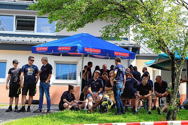 Bild 22: Wettkämpfe bei hitzigen Temperaturen in Berau – Teil 1