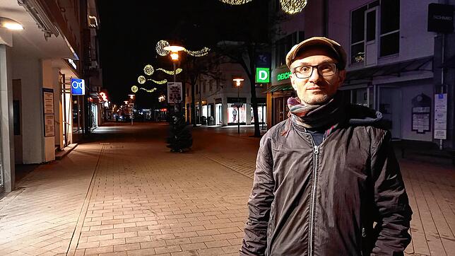 Peter aus Stuttgart ist nicht geimpft. Die Ausgangsbeschränkung kritisiert er vehement.