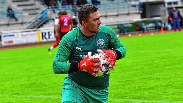 Nervenstark: Lukas Stelter vom FC Hochrhein stand in der Bezirksliga bislang 19 Mal im Kasten und hielt dabei schon fünf Strafstöße.