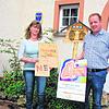 Für die zwei Nachhaltigkeitstage am Freitag und Samstag, 3. und 4. Juni, werben Iris Hasenfratz und Stadtmarketingleiter Karlheinz ...
