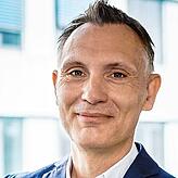 Er hofft, dass die neue Fähre dank Biogas eines Tages weitgehend klimaneutral fahren kann: Betriebsleiter Christoph Witte.