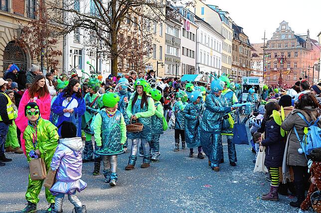 Bild 4: Konstanzer Fasnachtsumzug 2025: Tausende Teilnehmer ziehen durch Straßen