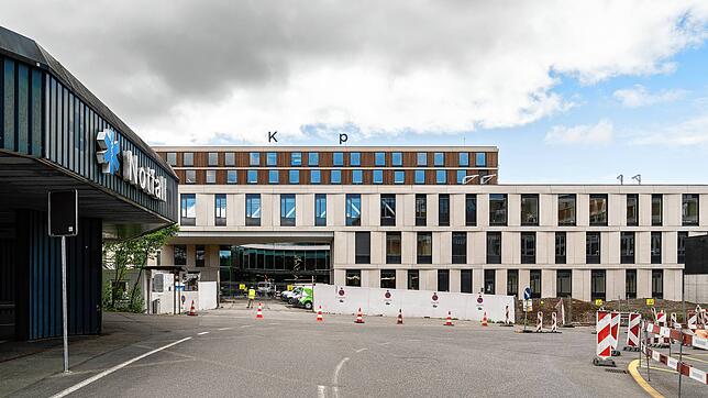 Der Neubau des Kantonsspitals Baden, fotografiert im April 2024.