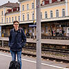 Stadtrat Felix Bohnacker und die Grünen setzten sich dafür ein, dass nach der Modernisierung ein Teil der Fahrgäste am Stadtbahnhof ...