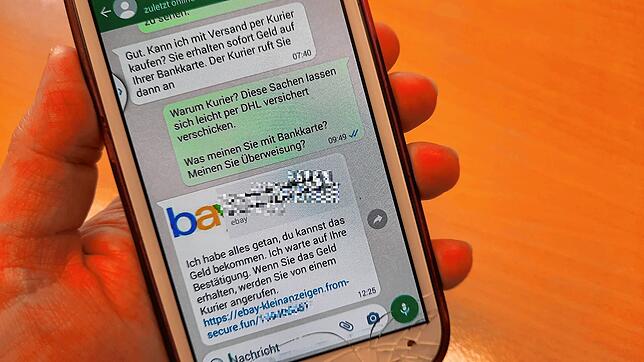 Beim zweiten Betrugsversuch von einer anderen Nummer kam ein falscher Bezahl-Link, über den Geld erbeutet worden wäre.