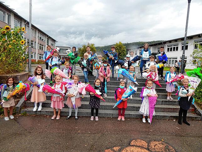 Die Erstklässler der Schlossschule Immendingen, Klasse 1b, mit Klassenlehrerin Anja Minder.