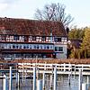 Markant steht das Hotel Schlössli am Seeufer von Horn in der nähe der Hafens. Die Ursprünge des teilweise unter Denkmalschutz stehenden ...