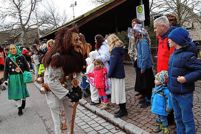 Bild 10: So schön ist der Fasnetmentigs-Umzug in Unterkirnach