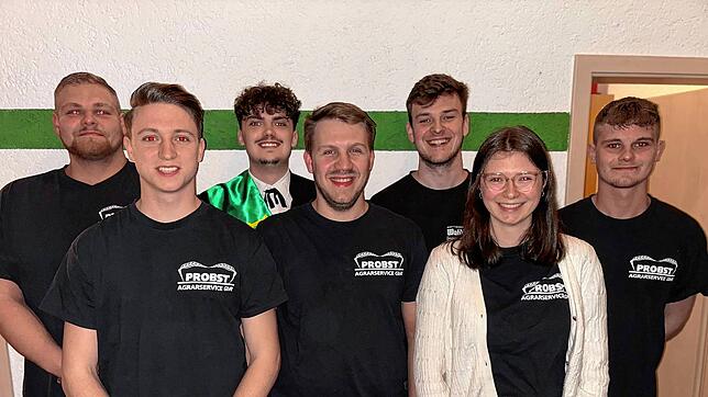 Der Vorstand der KLJB Nöggenschwiel (von links): Simon Probst, Leo Wolkowski, Freddy Geng, Noah Schmid, Romand Walde, Corinna Leber und ...