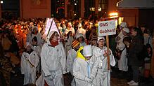 Es ist auch der Abend der Schüler: Traditionell laufen die Konstanzer Schulen beim Hemdglonker mit, und auch die neu gegründeten haben ...