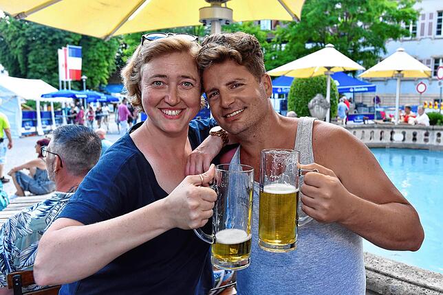 Bild 11: Donaueschingen genießt ausgelassen den Samstagabend beim Donauquellfest