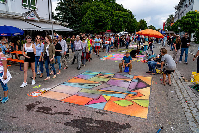 So bunt und schön ist das Street Art Festival in Blumberg. Bild: Hans-Jürgen Götz