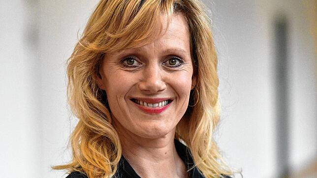 Anna Schudt, 1974 in Konstanz geboren, wurde einem breiten Fernsehpublikum als Hauptkommissarin Martina Bönisch im Dortmunder ...