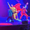 Die „Kinder der 90er“ packten auch Superman auf die Bühne: Unduzo aus Freiburg war ein Knaller bei der A-cappella-Nacht.