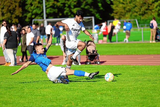 Bild 6: Die besten Bilder der Bezirksliga-Partie zwischen dem BC Konstanz-Egg und dem TSV Konstanz!