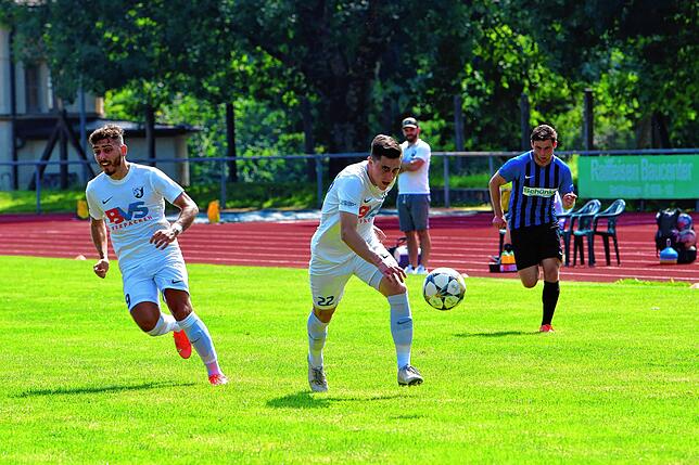 Bild 19: Hier gibt es die Bilder vom 4:1-Sieg des FC Erzingen bei der SG FC Wehr-Brennet