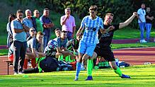 Das Hinspiel gewann der FC Anadolu Radolfzell (weiß-blaue Trikots) gegen FC Steißlingen mit 5:2.
