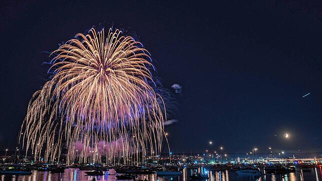 Bild 21: Seenachtfest Konstanz 2024: Die schönsten Fotos vom spektakulären Feuerwerk am Bodensee