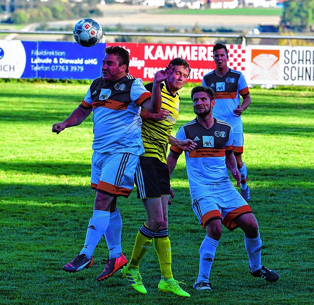 Bild 14: SV Eichsel dreht binnen drei Minuten das Spiel im Rothaus-Bezirkspokal zum 4:3-Sieg bei der SG Niederhof-Binzgen &ndash; und wir haben Bilder!